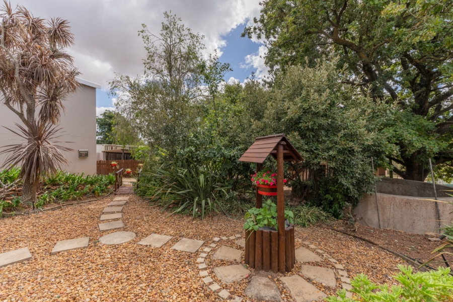 4 Bedroom Property for Sale in Napier Western Cape